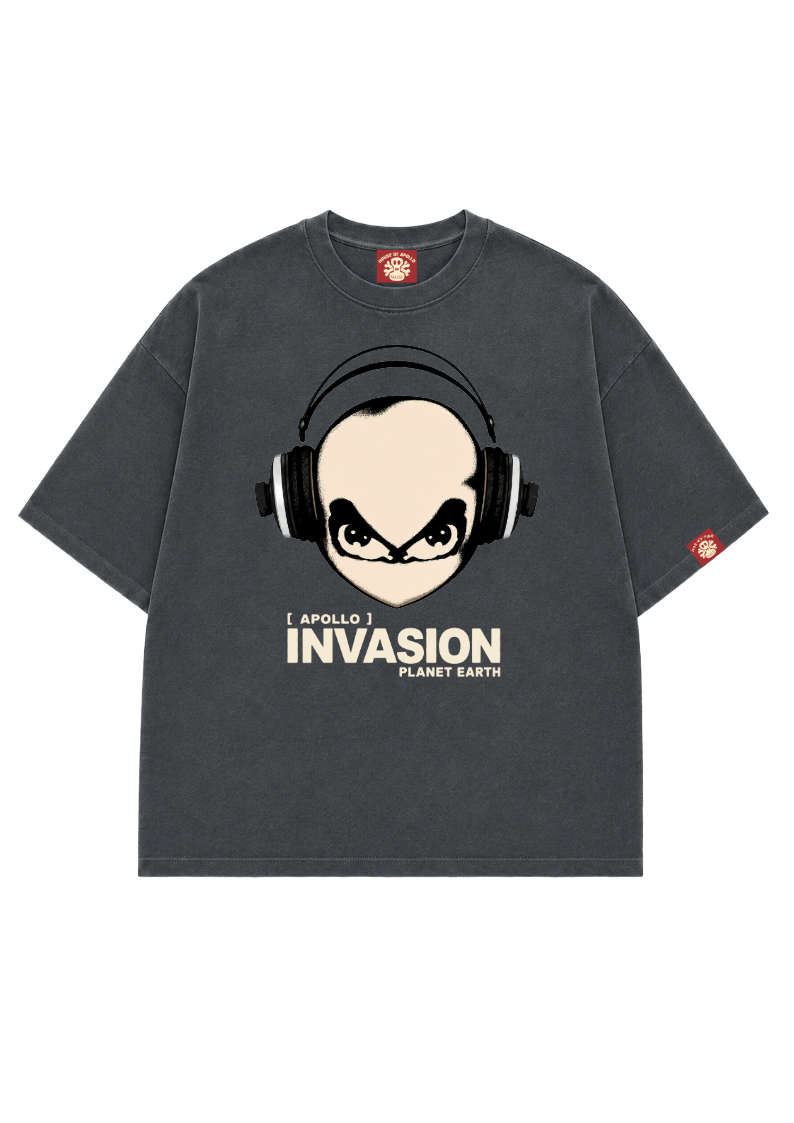 House of Apollo Invasion Planet Earth  Oversized T-shirt WORLD CLASS